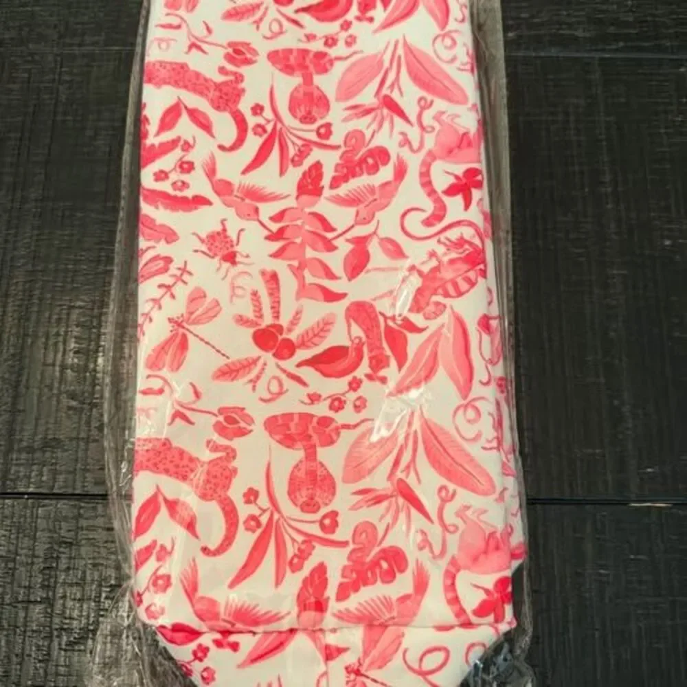 Oh My Mahjong Amazon Pink Tile Bag